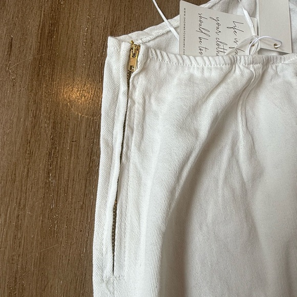 Show Me Your MuMu Oslo O Ring Dress/ White Halter Dress size Medium - Picture 9 of 10